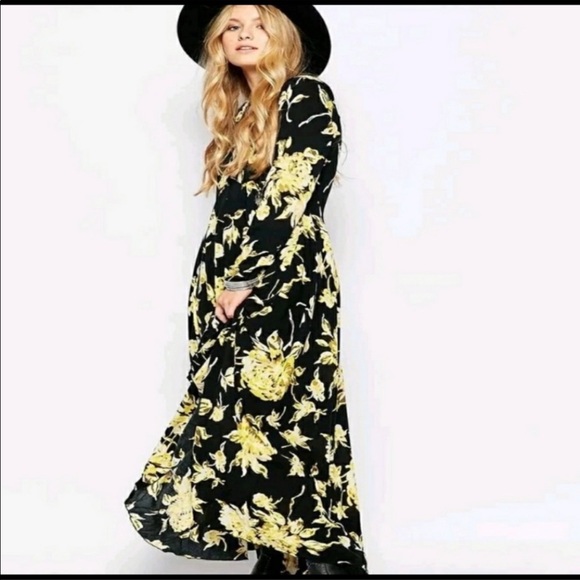 Free People First Kiss Maxi Dress XS EUC RARE - Picture 3 of 10